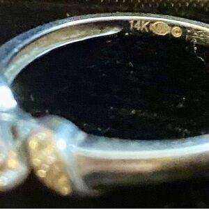 Elegant 14k Gold and diamond Women's Ring